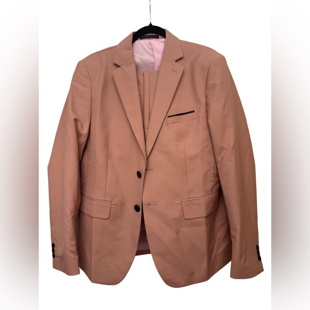 MANFINITY Pink Tan Suit Set